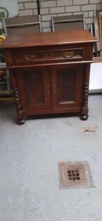 Biedermeier Kast, Ophalen