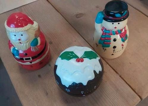 Eierwekkers Partij 12 kerst 3 stuks, Hobby en Vrije tijd, Overige Hobby en Vrije tijd, Zo goed als nieuw, Ophalen of Verzenden