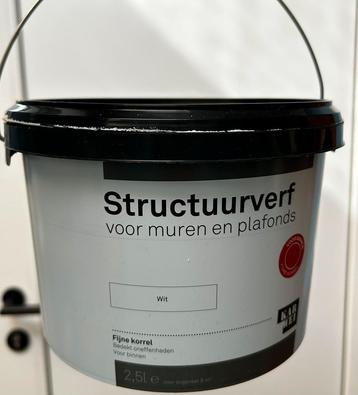 Karwei structuurverf wit fijne korrel beschikbaar voor biedingen