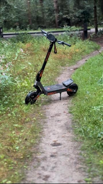 Elektrische step (50 kmp) Kurikin G2 beschikbaar voor biedingen