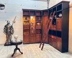 Hoek boekenkast / bibliotheekkast met ladder / trap, Ophalen, Zo goed als nieuw, 200 cm of meer, Engels
