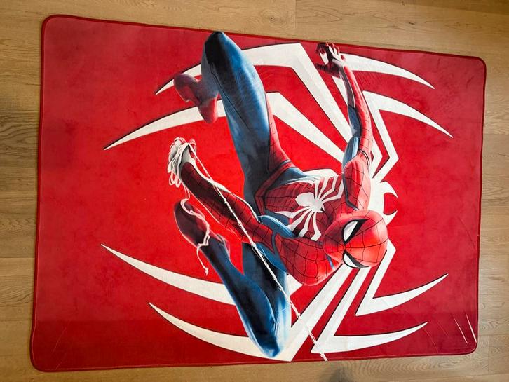 Spiderman Vloerkleed - Superhelden Stijl!, Huis en Inrichting, Stoffering | Tapijten en Kleden, Zo goed als nieuw, 50 tot 100 cm