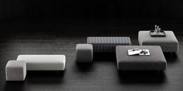 Minotti Damier Island Pouf ottoman stof & nubuck Lp € 4.180, beschikbaar voor biedingen