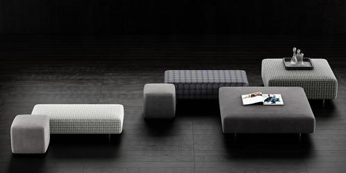 Minotti Damier Island Pouf ottoman stof & nubuck Lp € 4.180,, Huis en Inrichting, Banken | Voetenbanken en Poefen, Zo goed als nieuw