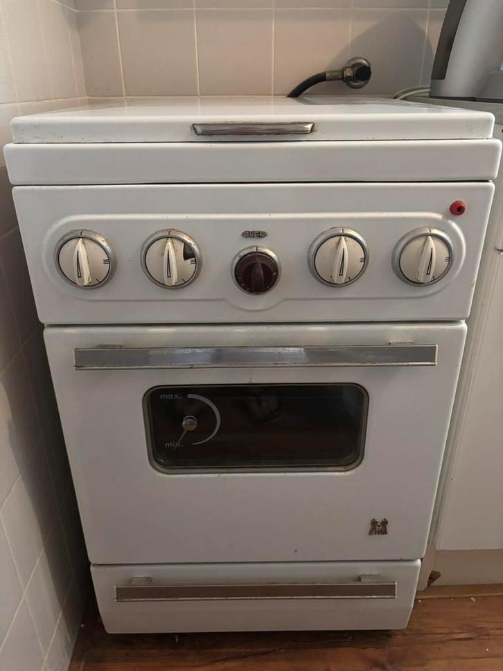 ETNA gasfornuis met oven, Witgoed en Apparatuur, Fornuizen, Zo goed als nieuw, Vrijstaand, Gas, 4 kookzones, 85 tot 90 cm, 45 tot 60 cm