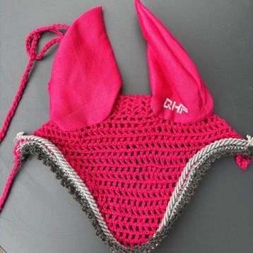 Oornetje roze COB QHP beschikbaar voor biedingen