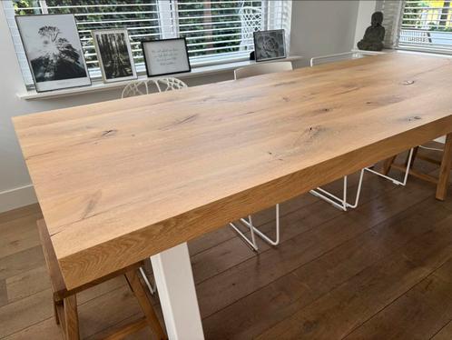 Eettafel eikenhout van Houtmerk!, Huis en Inrichting, Tafels | Eettafels, Zo goed als nieuw, 50 tot 100 cm, 200 cm of meer, Vijf personen of meer