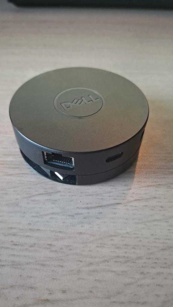 Dell USB-C Mobile Adapter - DA300, Computers en Software, Dockingstations, Zo goed als nieuw, Ophalen