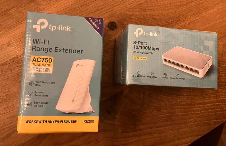 TP-Link TL-SF1008D, Computers en Software, Netwerk switches, Nieuw, Ophalen of Verzenden