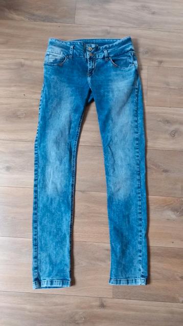 NIEUW Spijkerbroek LTB maat 29/32 zie foto's NIEUW beschikbaar voor biedingen