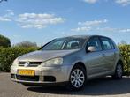 Volkswagen Golf 1.6 16V FSI 85KW 5D 2004 Beige, Auto's, Volkswagen, Voorwielaandrijving, 4 cilinders, 620 kg, Beige