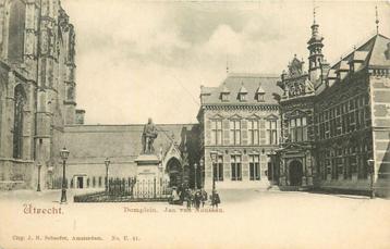 (379-192-001) Utrecht Domplein beschikbaar voor biedingen