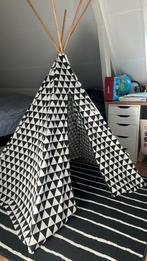 Tipimi Tipi kinder speeltent zwart/wit, Kinderen en Baby's, Speelgoed | Speeltenten, Ophalen, Zo goed als nieuw