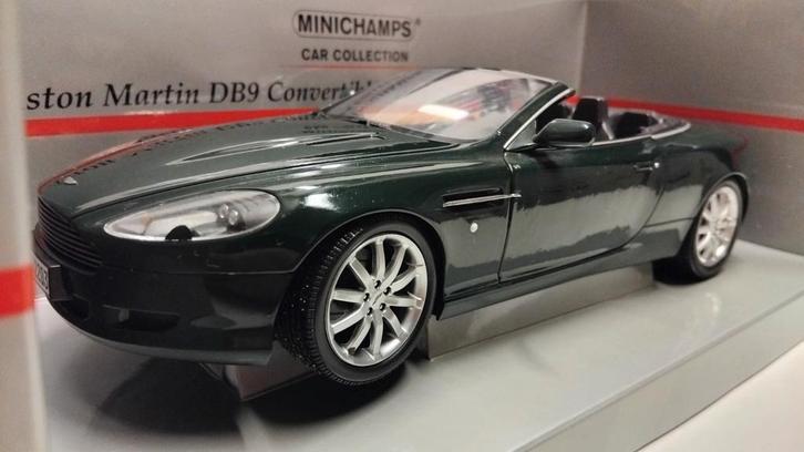 Aston Martin DB9 darkgreen Minichamps metal 1:18 KRD, Hobby en Vrije tijd, Modelauto's | 1:18, Zo goed als nieuw, Auto, MiniChamps