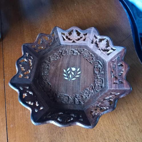 Oude oosterse houten schaal met inleg motieven, Antiek en Kunst, Curiosa en Brocante, Ophalen of Verzenden