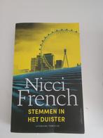 Stemmen in het duister - special Vriendenloterij, Nicci French, Ophalen of Verzenden, Zo goed als nieuw, Nederland
