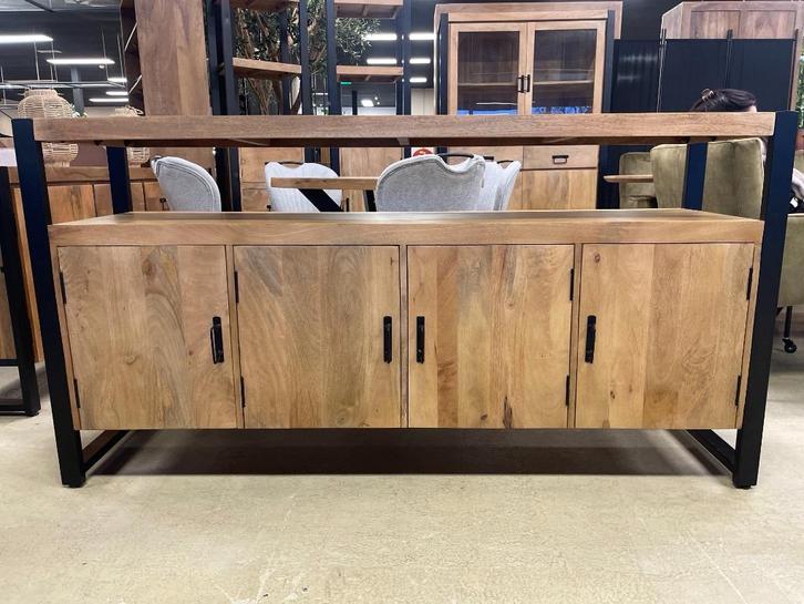 LEEGVERKOOP DRESSOIR 4 DEURS MANGO BIJ CHEFMEUBEL VOORRAAD !, Huis en Inrichting, Stoelen, Nieuw, Vijf, Zes of meer stoelen, Hout