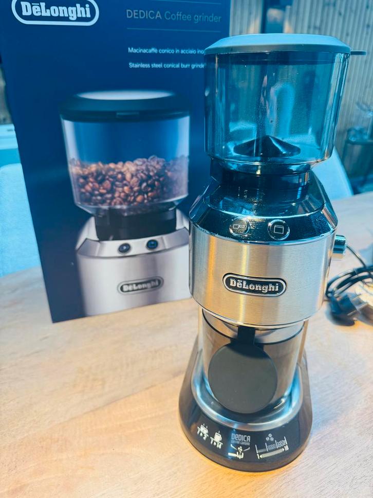 DeLonghi Dedica Koffiemolen - KG520.M, Witgoed en Apparatuur, Koffiezetapparaten, Zo goed als nieuw, Koffiebonen, Overige modellen