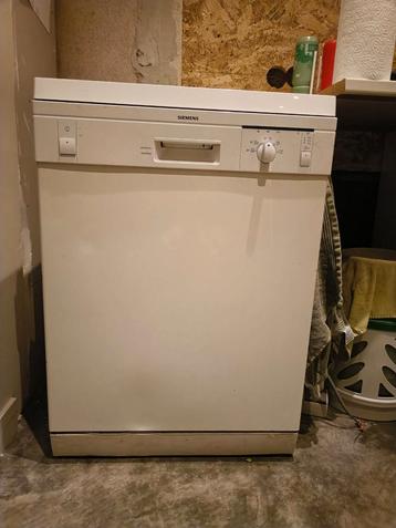 Siemens vaatwasser beschikbaar voor biedingen