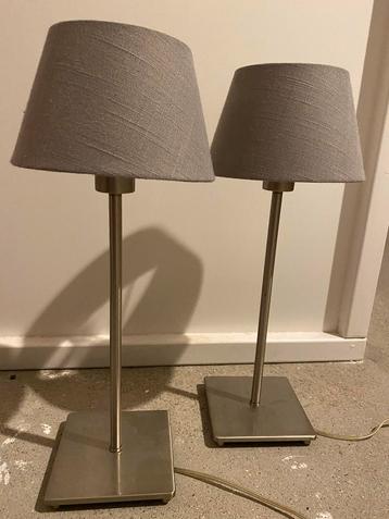 2 Nachtlampjes - 43cm - Prima Staat beschikbaar voor biedingen