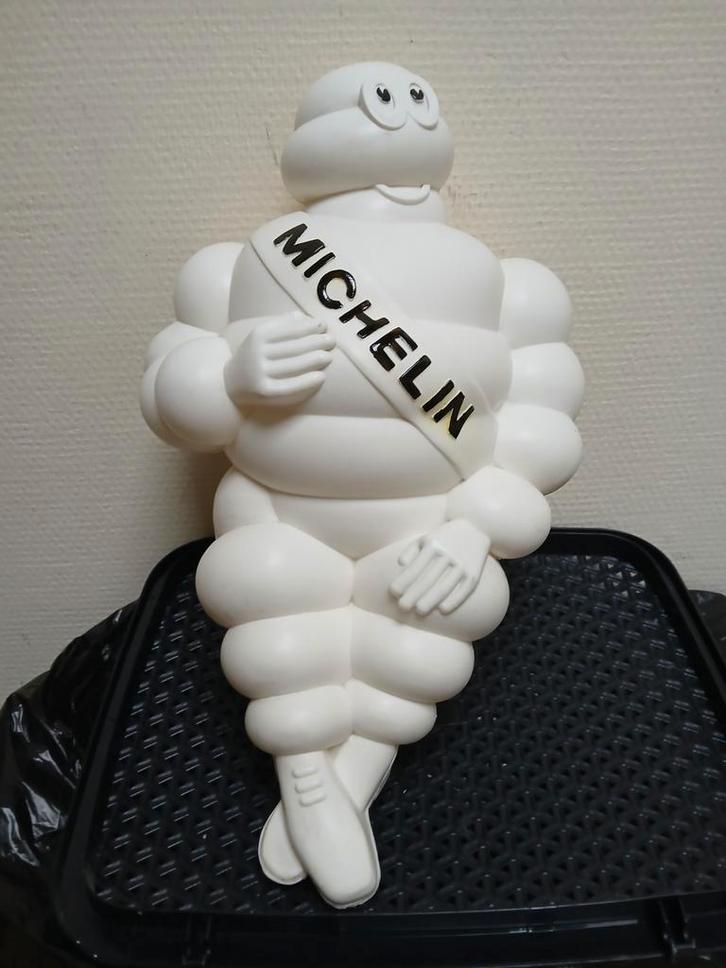 Michelin pop  Bibendum Vrachtwagen mascotte Truck pop, Auto-onderdelen, Vrachtwagen-onderdelen, Scania, Overige Auto-onderdelen