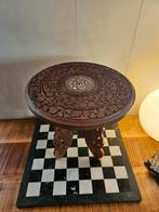 Indiase Kruk / Bijzettafel met Houtsnijwerk, Ophalen of Verzenden