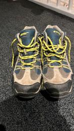 Bergschoenen maat 35. Hi-Tec, Sport en Fitness, Ophalen of Verzenden, Zo goed als nieuw, Schoenen