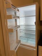 Te koop Koel-vriescombinatie merk Liebherr 7086293-00, Witgoed en Apparatuur, Koelkasten en IJskasten, Ophalen, 200 liter of meer