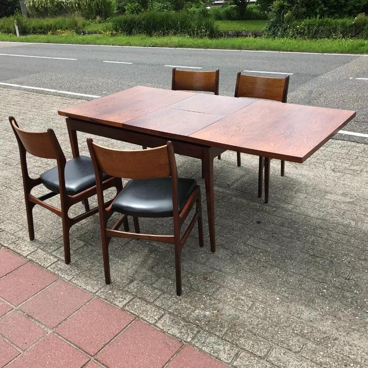 Set 4 stoelen tafel Pastoe Webe AWA Teeffelen vintage teak, Huis en Inrichting, Stoelen, Gebruikt, Bruin, Ophalen