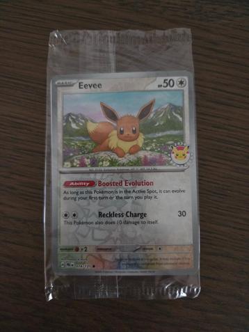 Stamped Eevee 074 Prismatic evolutions Pokemonkaart beschikbaar voor biedingen