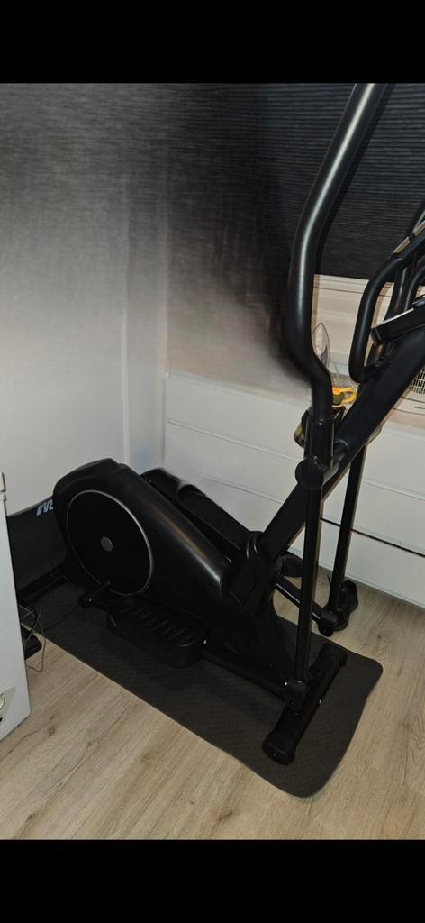 Tunturi fitcross 50i crosstrainer, Sport en Fitness, Fitnessapparatuur, Zo goed als nieuw, Crosstrainer, Armen, Benen, Borst, Buik