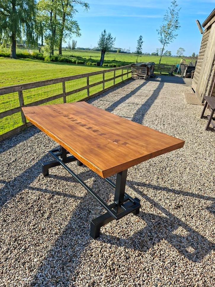 SUPER GAVE BARTAFELS MET BOOMSTAM BLAD, Huis en Inrichting, Barren, Nieuw, Ophalen