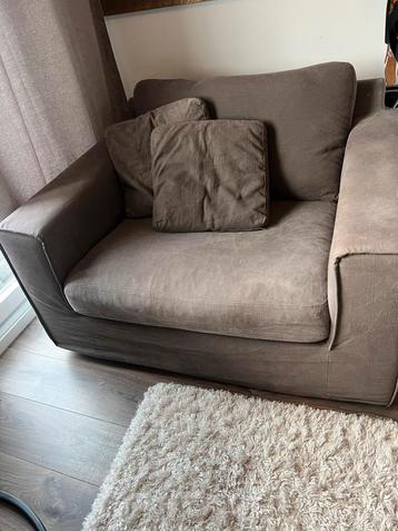 Love seat grijze stoel beschikbaar voor biedingen