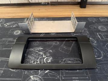 2DIN BMW E46 Radio Frame + Front Fascia beschikbaar voor biedingen