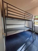Ikea Hoogslaper Mashult met Bureau en 3 kinder Matrassen, Huis en Inrichting, Ophalen, Eenpersoons, Zo goed als nieuw, 200 cm