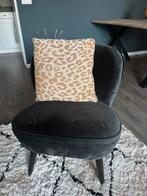 Zwarte stoel merk Woood, Huis en Inrichting, Ophalen, Zo goed als nieuw, Minder dan 75 cm, 50 tot 75 cm