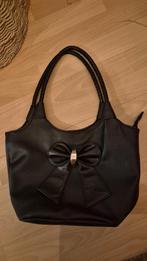 Zwarte tas met strik, 22 cm hoog en 31 cm breed., Sieraden, Tassen en Uiterlijk, Tassen | Damestassen, Ophalen of Verzenden, Zo goed als nieuw
