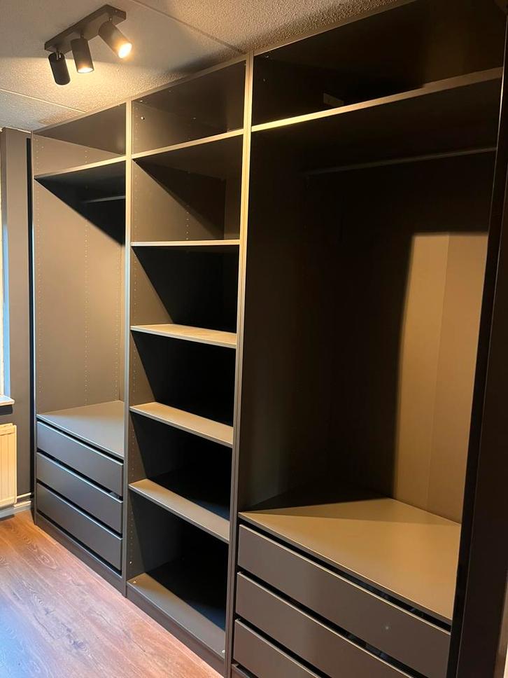 Pax kast - Grijs, Huis en Inrichting, Kasten | Roldeurkasten en Archiefkasten, Zo goed als nieuw, 200 cm of meer, 50 tot 75 cm