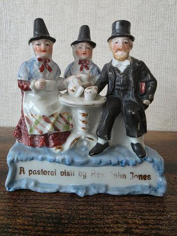 Antiek beeldje porselein "A past. visit by Rev. John Jones" beschikbaar voor biedingen