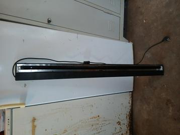 Blacklight 125cm lang beschikbaar voor biedingen