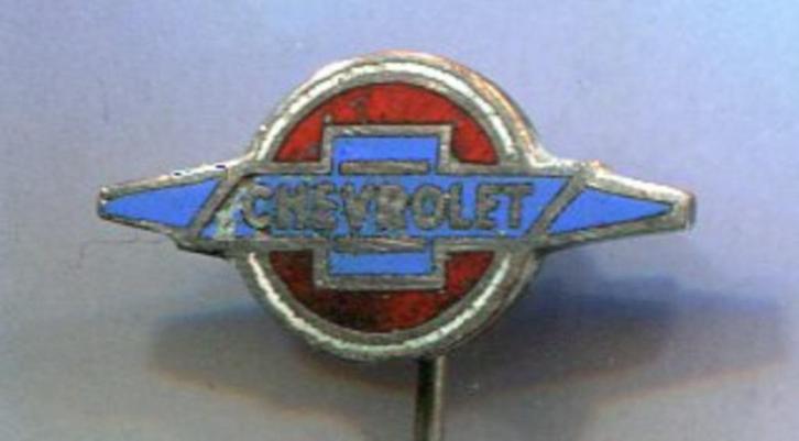 Chevrolet email op zilverkleurig auto speldje ( A_162 ), Verzamelen, Speldjes, Pins en Buttons, Zo goed als nieuw, Speldje of Pin