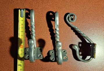 Garderobe haken,  kapstok haken,  ijzer,  zilverkleurig beschikbaar voor biedingen