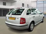 Skoda Fabia Combi 1.4-16V Choice/LAAG KM, Auto's, Voorwielaandrijving, Gebruikt, 4 cilinders, Parkeersensor