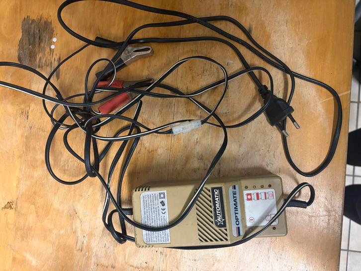 Optimate Acculader - Gebruikt, Auto-onderdelen, Accu's en Toebehoren, Universele onderdelen, Gebruikt, Ophalen