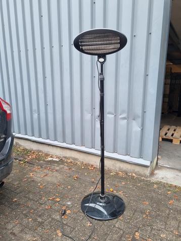 Terrasverwarmer - Elektrisch - Vloermodel beschikbaar voor biedingen