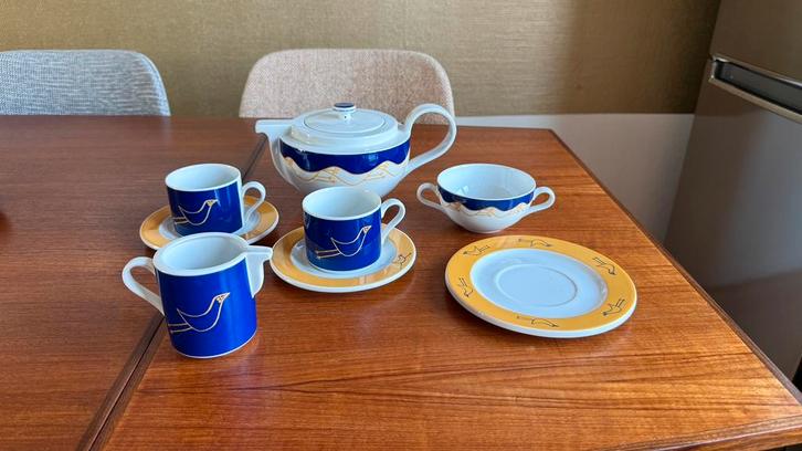 Arzberg servies, ontwerper David Palterer, 'Flying Objects', Huis en Inrichting, Keuken | Servies, Zo goed als nieuw, Kop(pen) en/of Schotel(s)