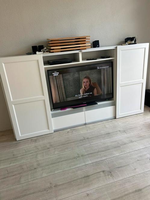 Ikea besta tv meubel, wit, Huis en Inrichting, Kasten | Televisiemeubels, Gebruikt, 100 tot 150 cm, 200 cm of meer, 25 tot 50 cm