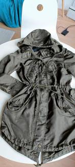 H&M Jasje – Donkergroen met Glanzend Effect, H&M, Ophalen of Verzenden, Zo goed als nieuw, Maat 36 (S)