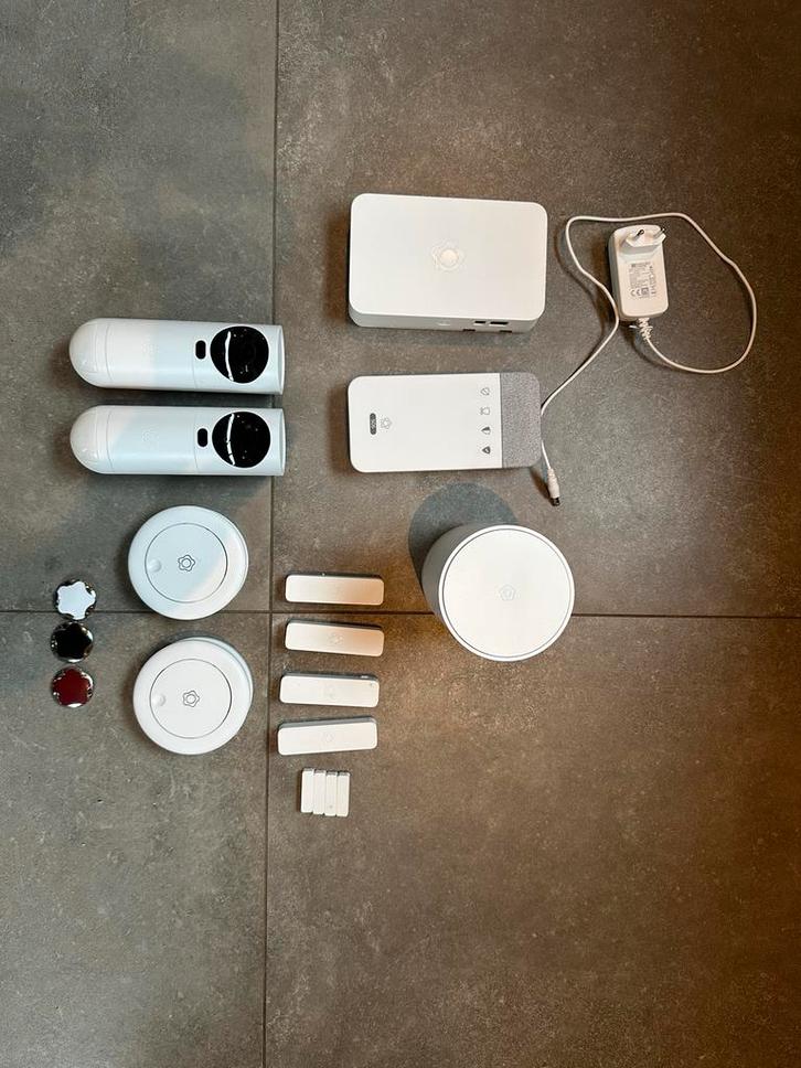 Verisure Alarmsysteem Pakket, Doe-het-zelf en Verbouw, Alarmsystemen, Gebruikt, Compleet systeem, Beweging, Draadloos, Ophalen of Verzenden