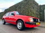 Opel D Kadett 1983 Rood, Auto's, Opel, Automaat, Zwart, Kadett, 400 kg